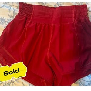red lulu shorts!